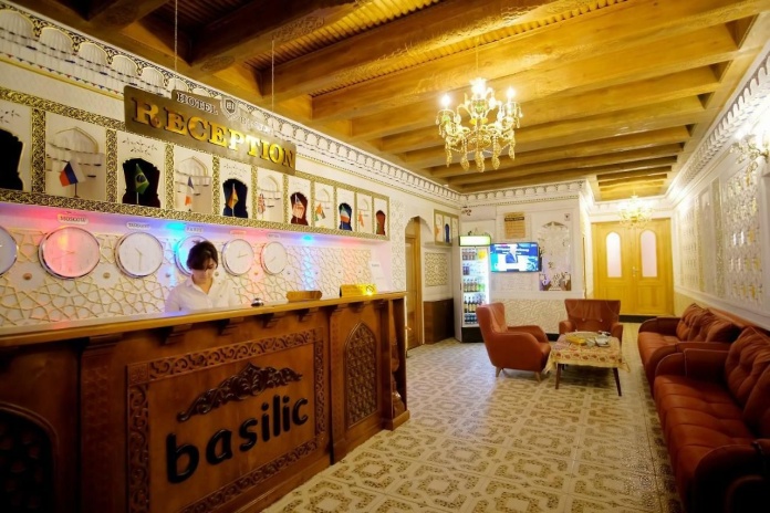 basilic-boutique-reception