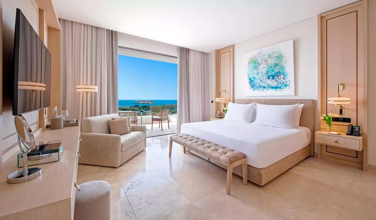 Cap St Georges Hotel & Resort:   2024